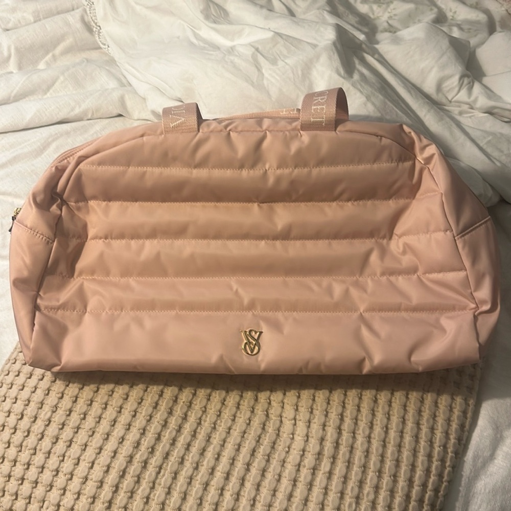 NWOT Victoria’s Secret Tote